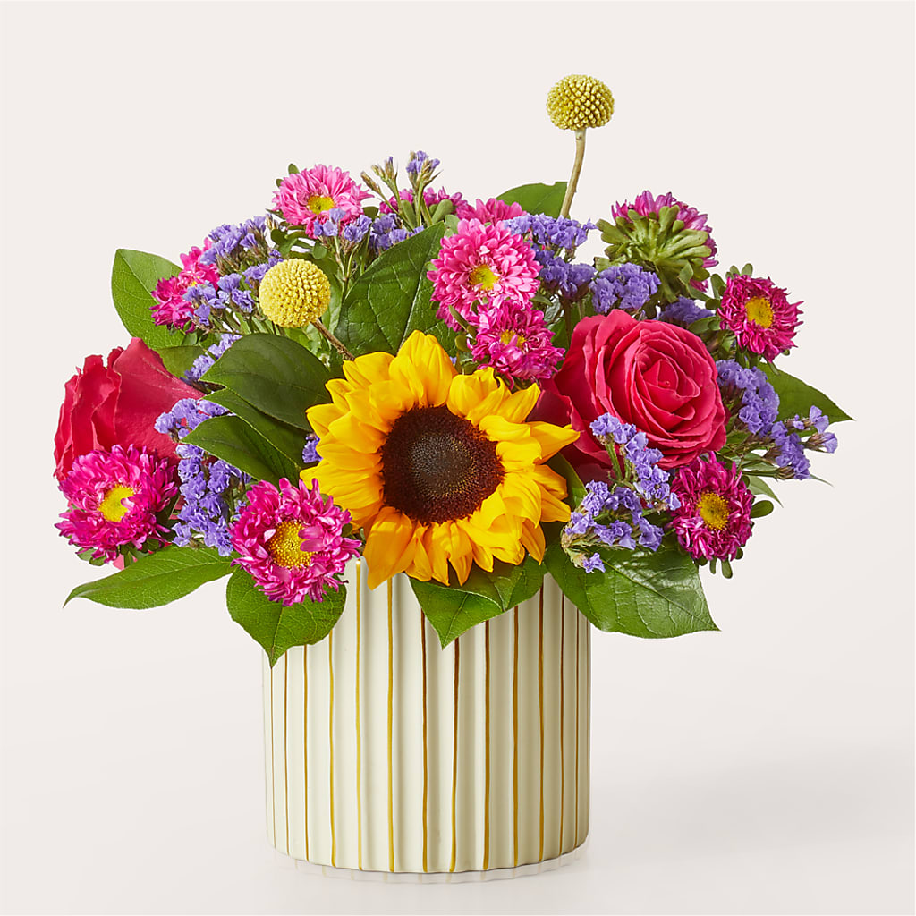 Bubbly Bouquet – Charming Petals, Dracut MA