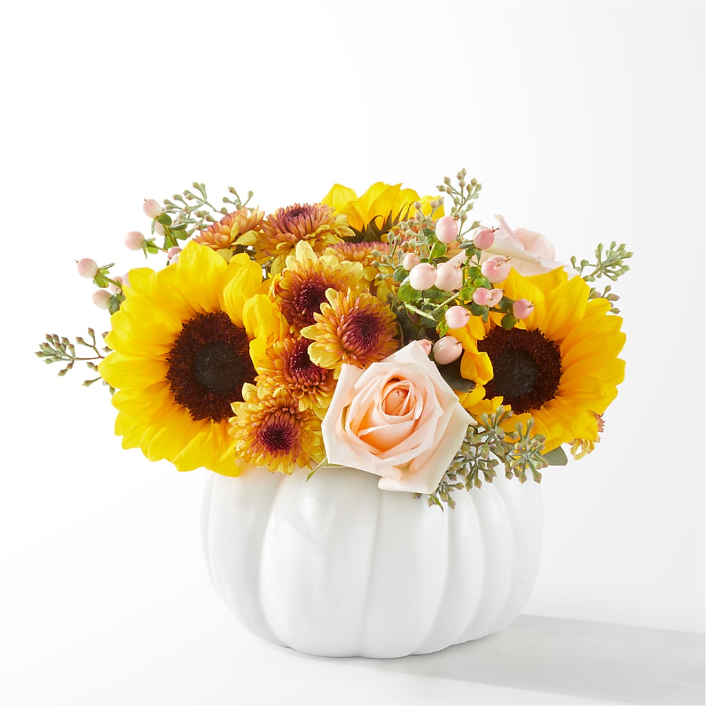 Pumpkin to Talk About Bouquet – Charming Petals, Dracut MA