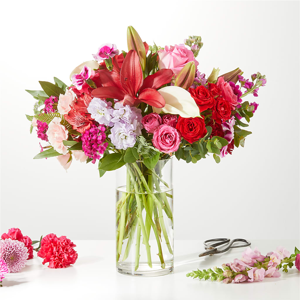 Swooning Over You - A Luxury Florist Original – Charming Petals, Dracut MA