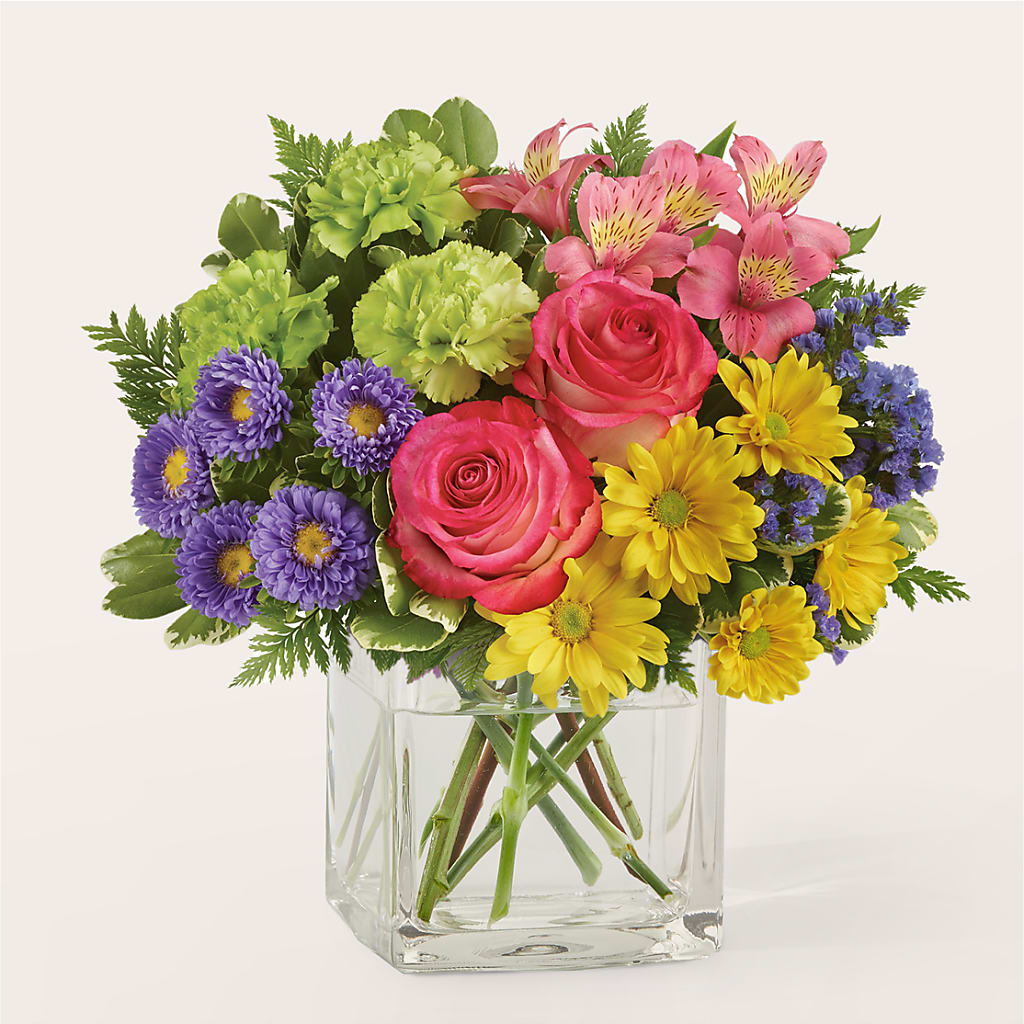 Candy Jar Bouquet – Charming Petals, Dracut MA