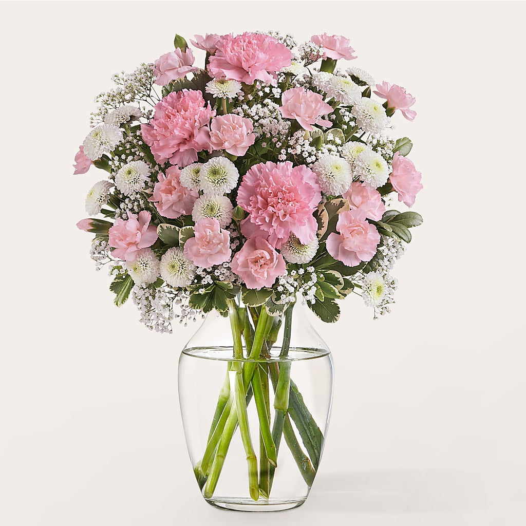 Vintage Glamour Bouquet – Charming Petals, Dracut MA