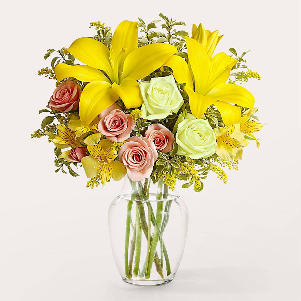 Sunburst Bouquet – Charming Petals, Dracut MA