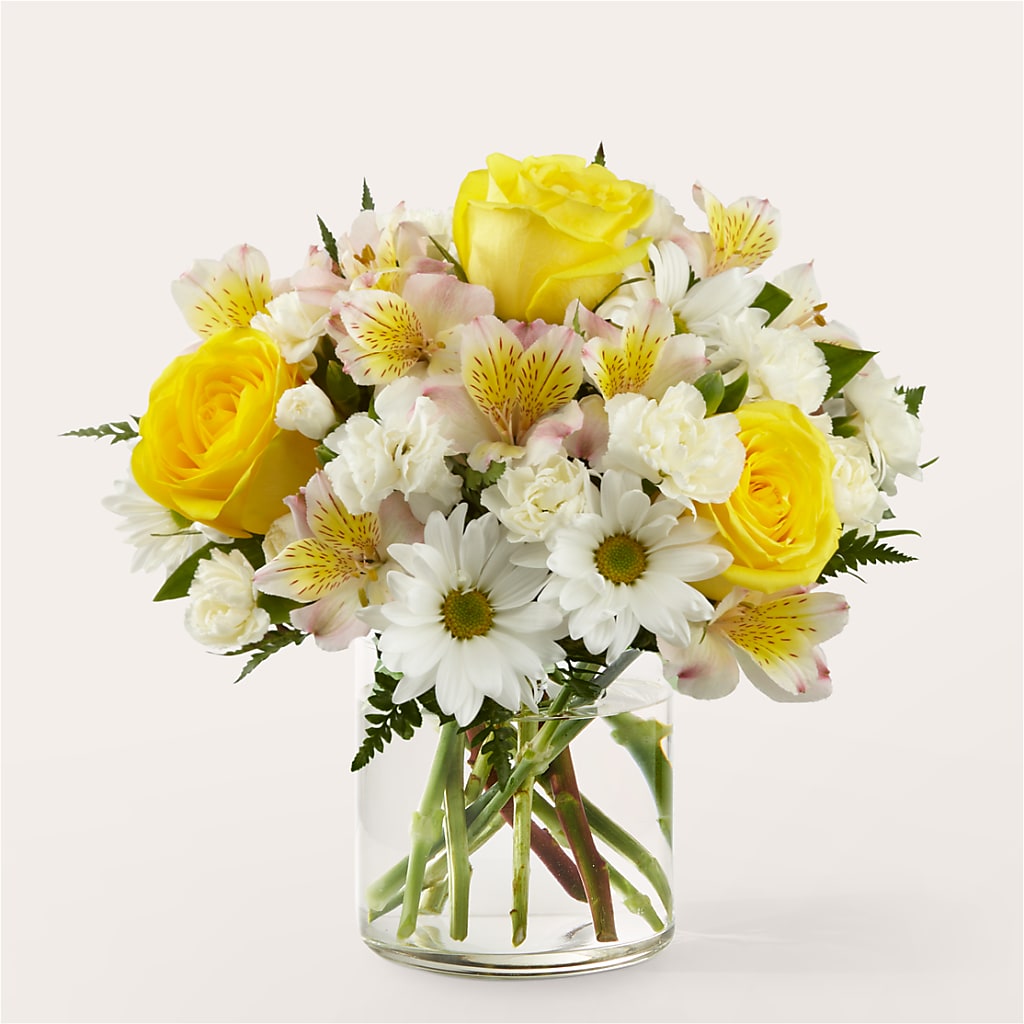 Gleeful Bouquet – Charming Petals, Dracut MA