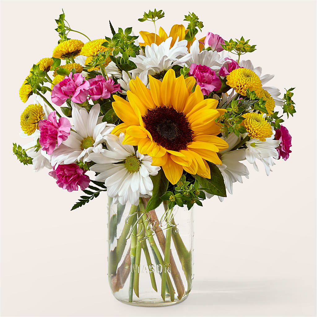 Aglow Bouquet – Charming Petals, Dracut MA