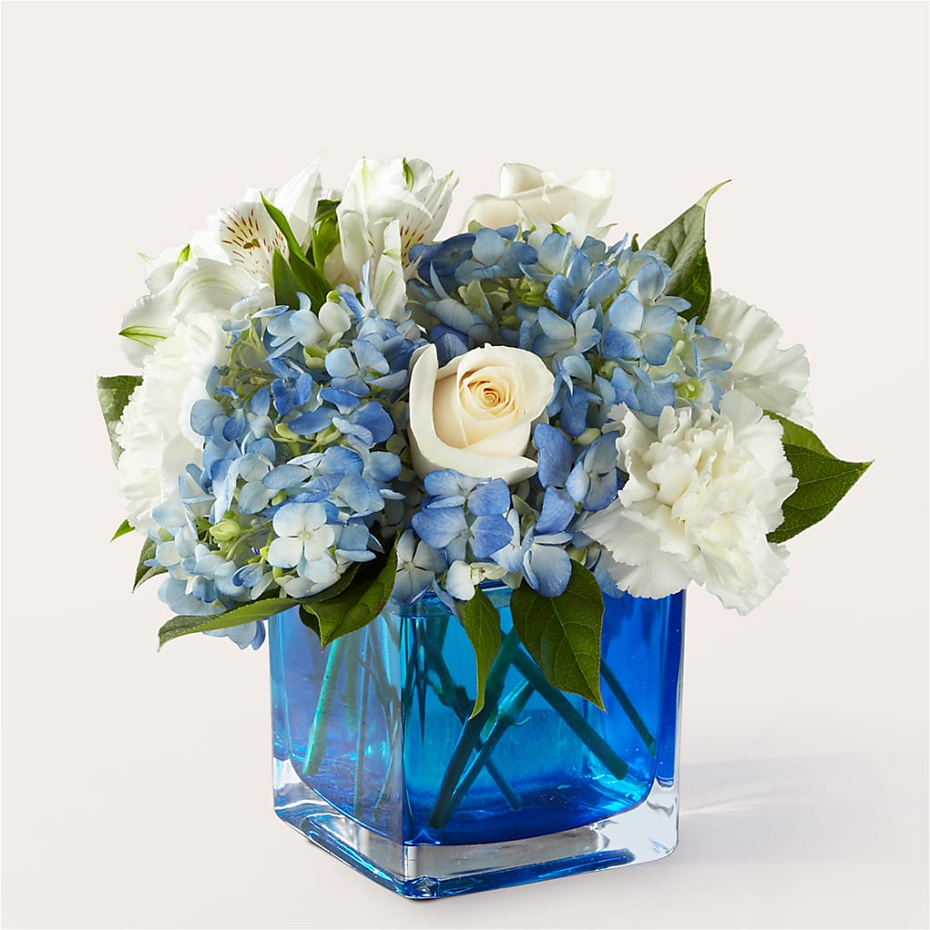 Soothing Waters Bouquet – Charming Petals, Dracut MA