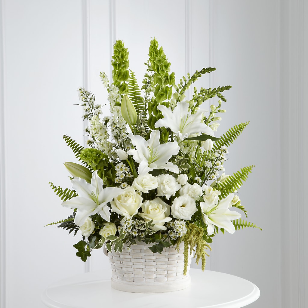In Our Thoughts Arrangement – Charming Petals, Dracut MA