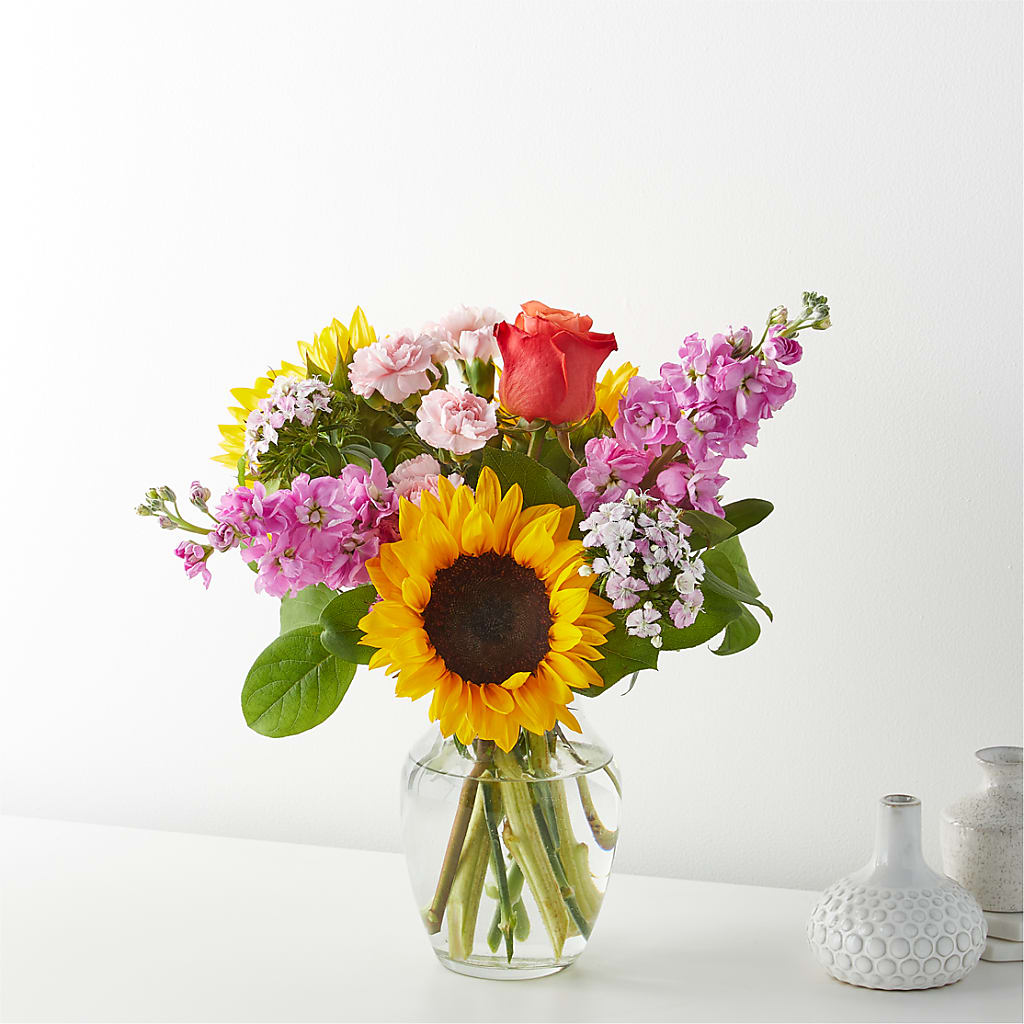 Yellow Brick Road Bouquet – Charming Petals, Dracut MA