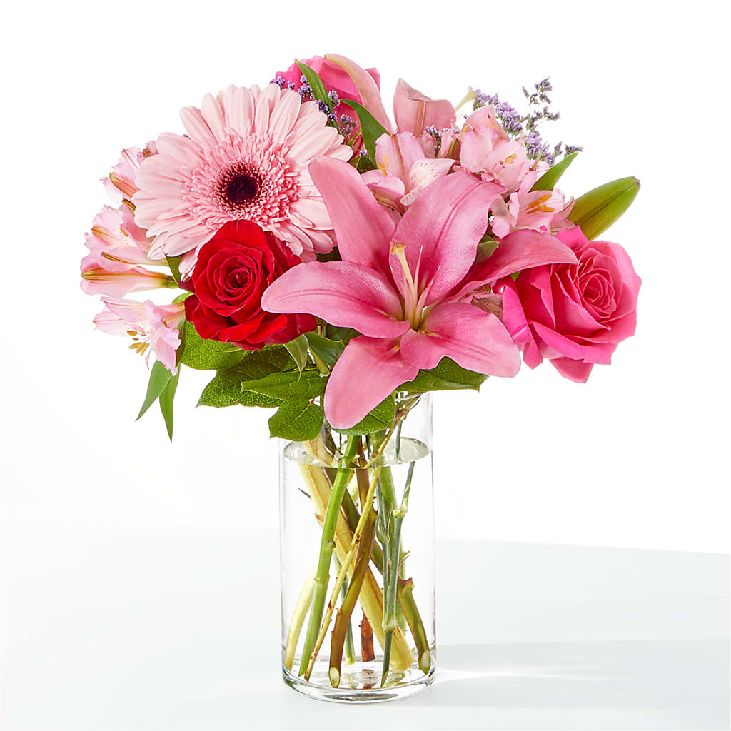 Lots of Love Bouquet – Charming Petals, Dracut MA