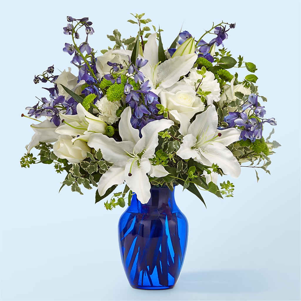Santorini Bouquet – Charming Petals, Dracut MA
