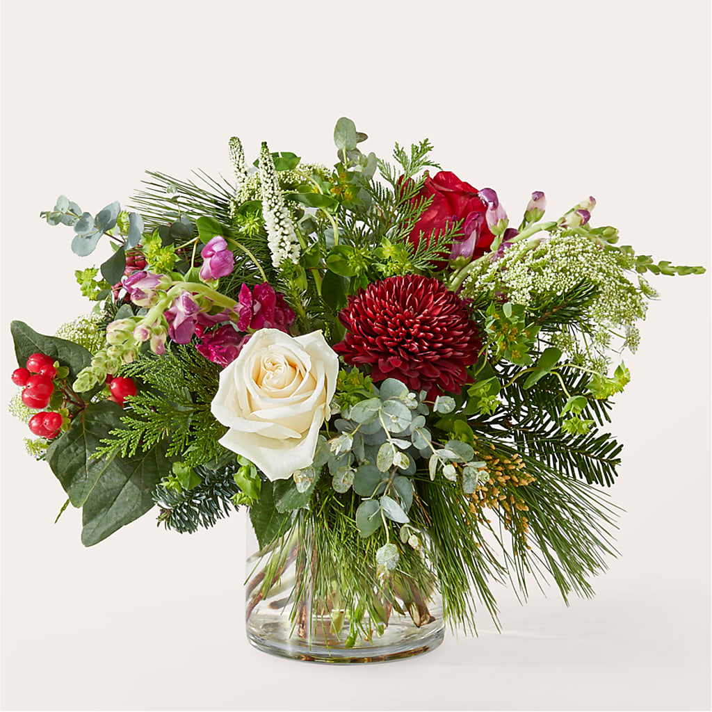 Cranberry Fizz Bouquet – Charming Petals, Dracut MA