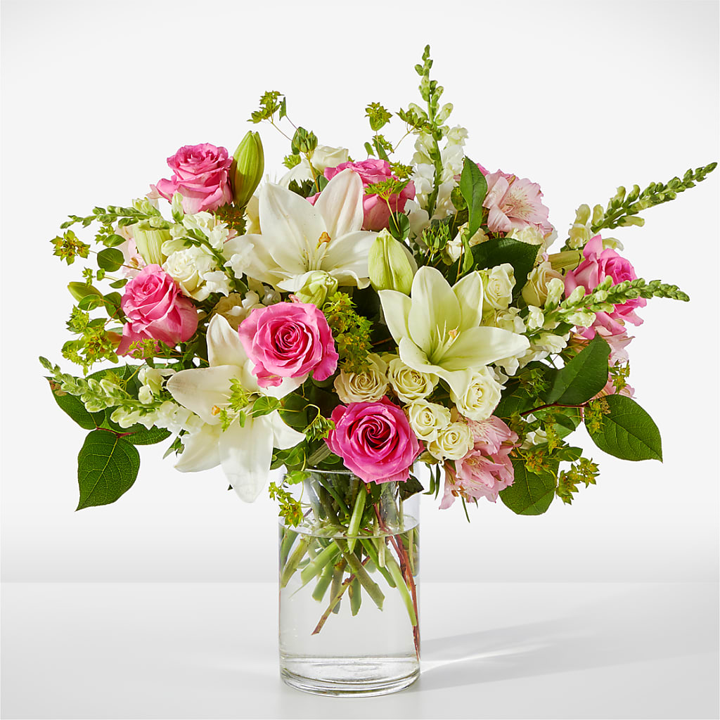 Fondly Bouquet – Charming Petals, Dracut MA