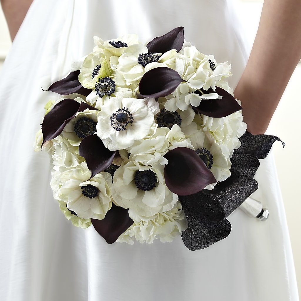 To Have and To Hold Bouquet – Charming Petals, Dracut MA
