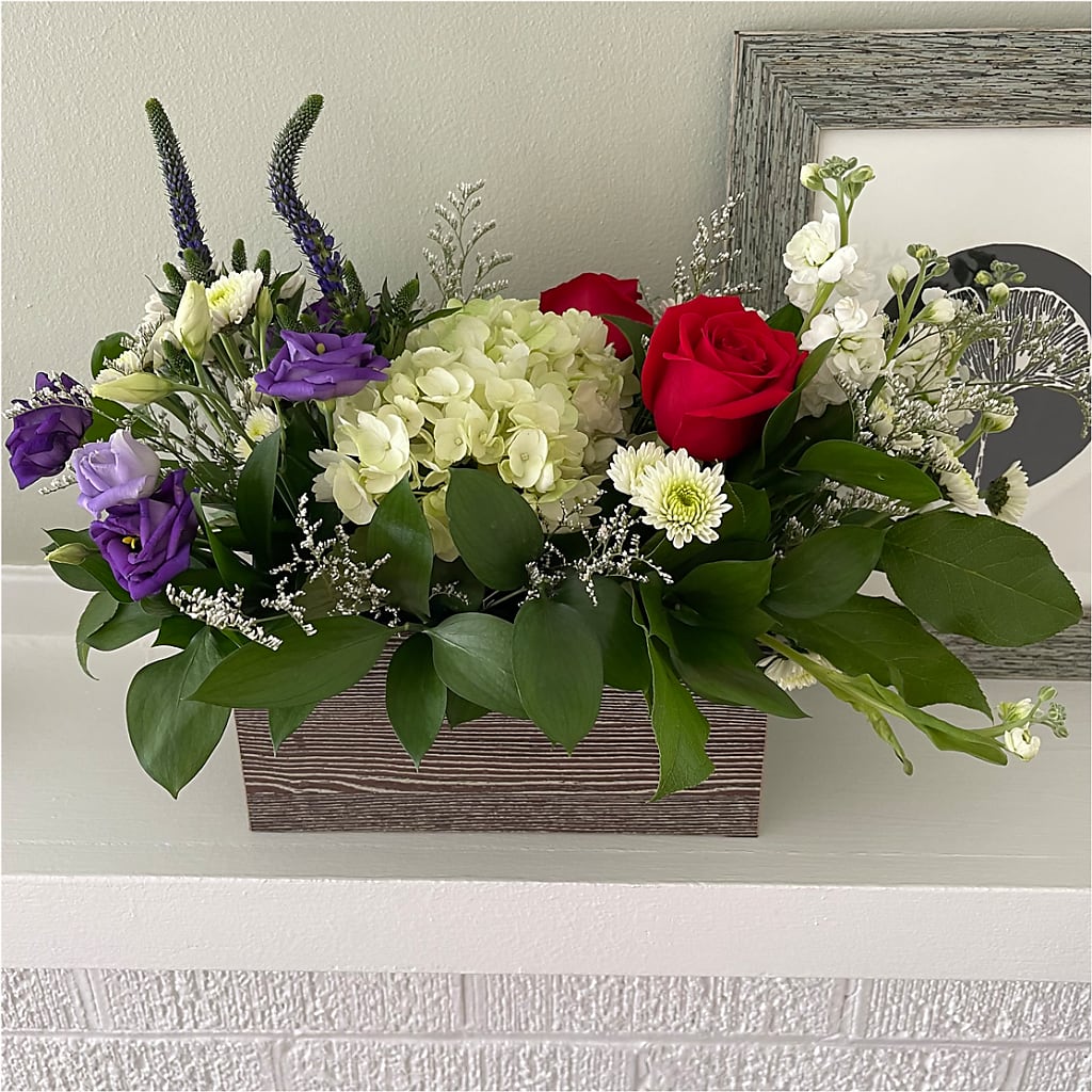 Sweet Magnolia Bouquet –  Charming Petals, Dracut MA