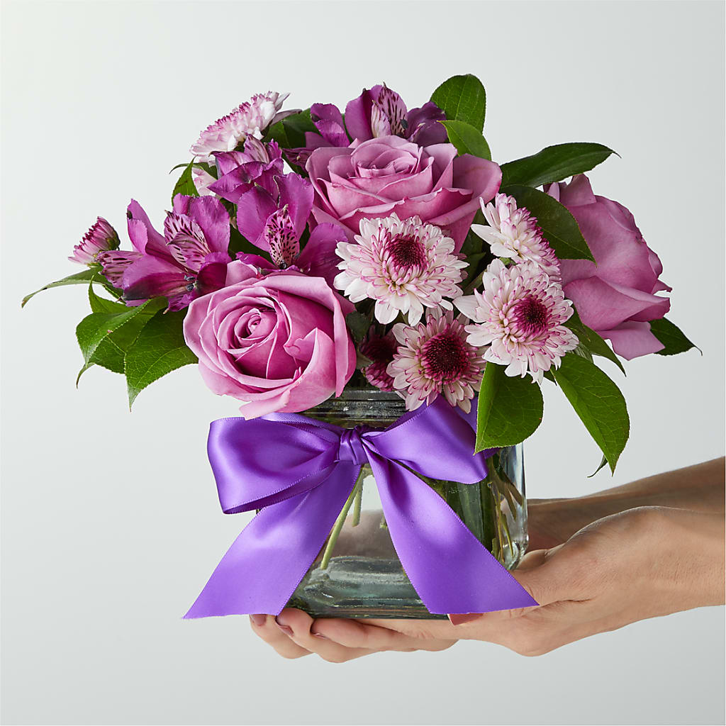 Sugarplum Bouquet –  Charming Petals, Dracut MA
