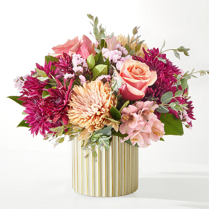 Berry Cobbler Bouquet with Ivory Vase –  Charming Petals, Dracut MA