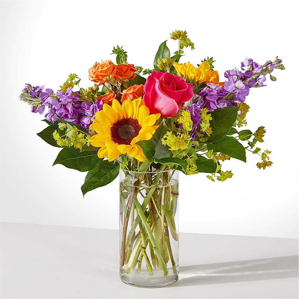 Vibrant Greetings Bouquet –  Charming Petals, Dracut MA