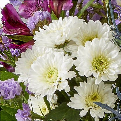 Shooting Star Bouquet –  Charming Petals, Dracut MA