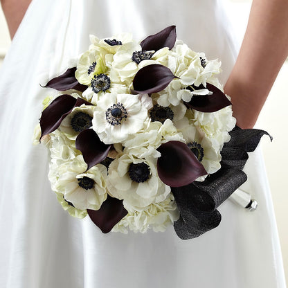 To Have and To Hold Bouquet –  Charming Petals, Dracut MA