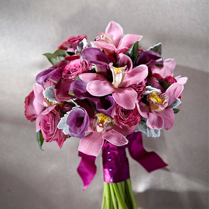 Delicacy Bouquet –  Charming Petals, Dracut MA