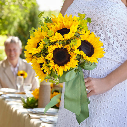 Free Spirit Bouquet –  Charming Petals, Dracut MA
